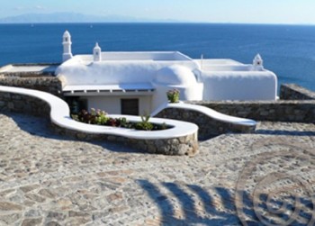 Villa Mermedia Overview